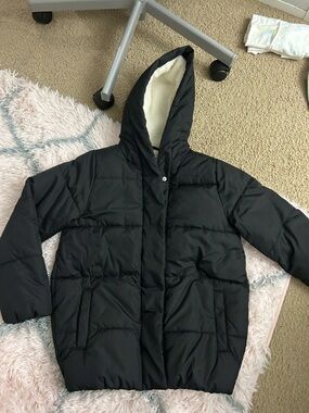 Old Navy Black Hooded Sherpa-Lined Puffer Jacket